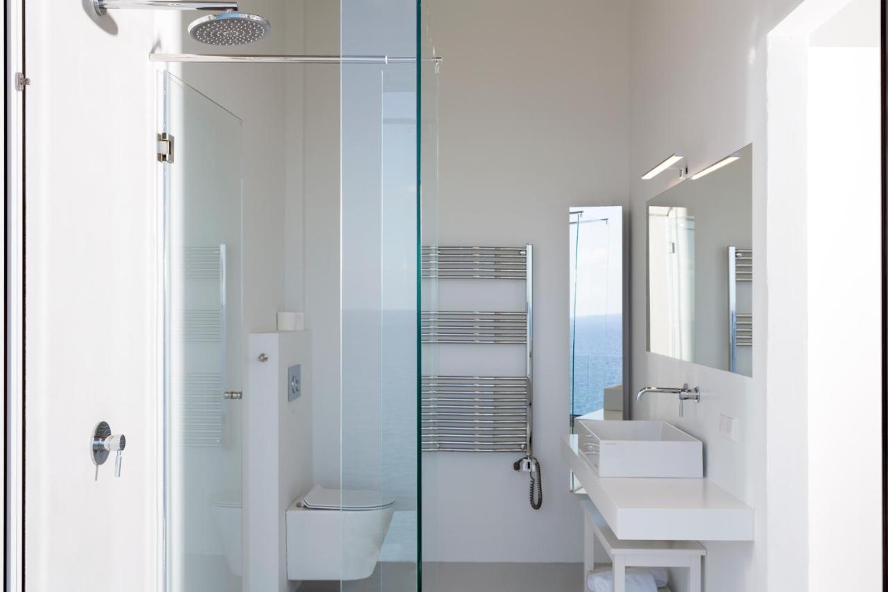 Achlia Kuro Beach House - Oceanfront Luxury & 25M Pool מראה חיצוני תמונה