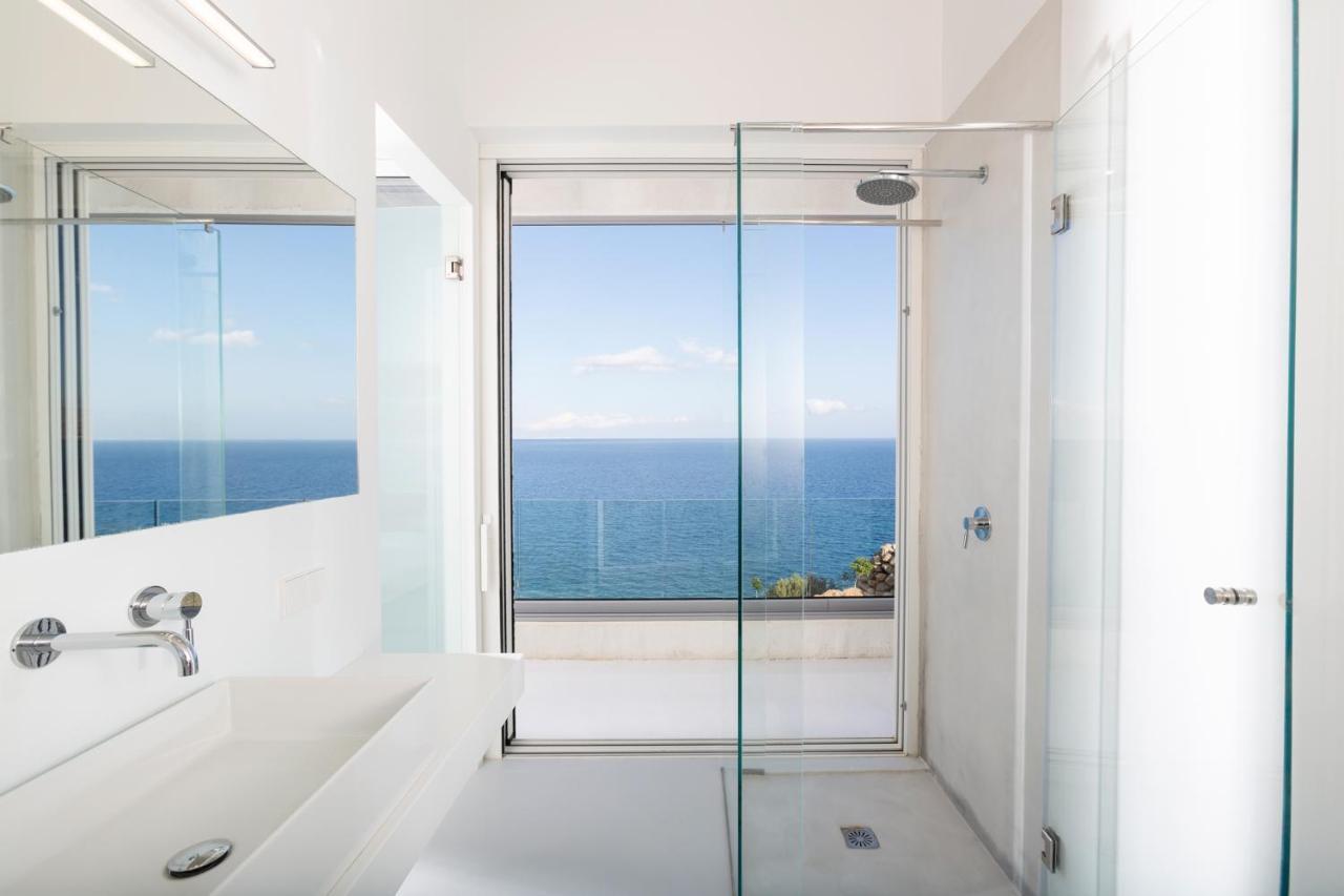 Achlia Kuro Beach House - Oceanfront Luxury & 25M Pool מראה חיצוני תמונה